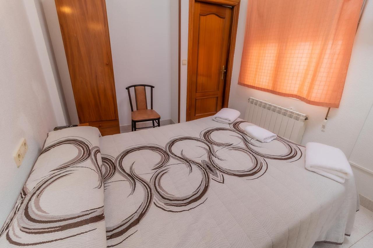 Hostal - Restaurante La Buena Villa By Vivere Stays Villalonquéjar Εξωτερικό φωτογραφία